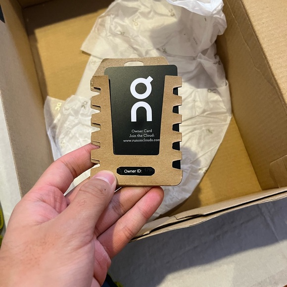 ON CLOUDSURFER (original model) Men’s Lime green - Picture 9 of 9